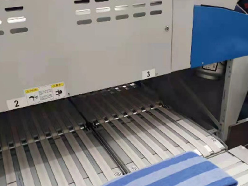 济宁巾类折叠机-01